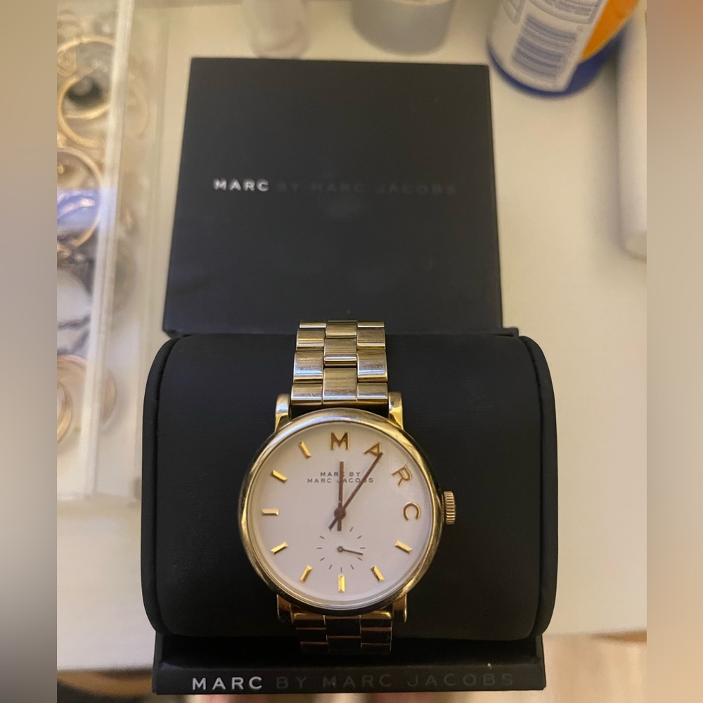 Marc Jacobs watch!